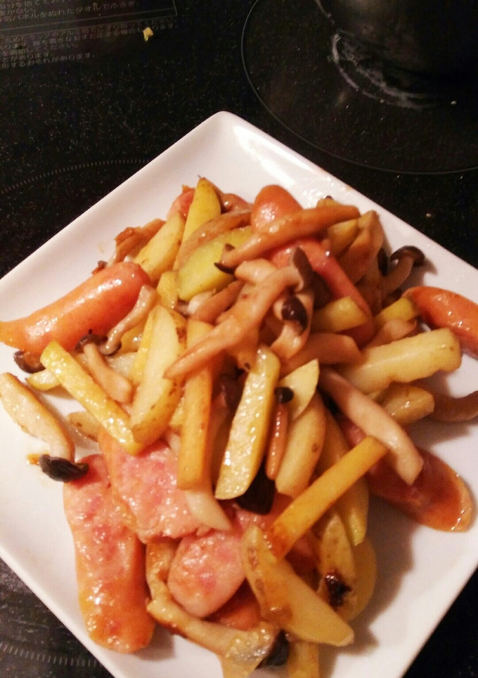 新じゃがとしめじの炒め物-レシピのメイン写真
