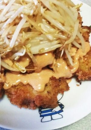 簡単もやしと豚ヒレカツのオーロラソース-レシピのメイン写真