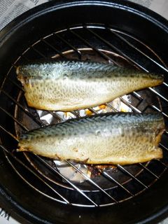長谷燻鍋で生ずし(しめ鯖)の燻製-レシピのメイン写真