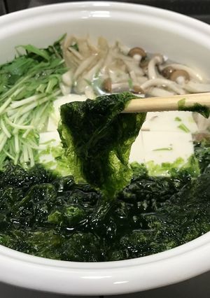 簡単旨い☆乾燥あおさでしゃぶしゃぶ豆腐鍋-レシピのメイン写真