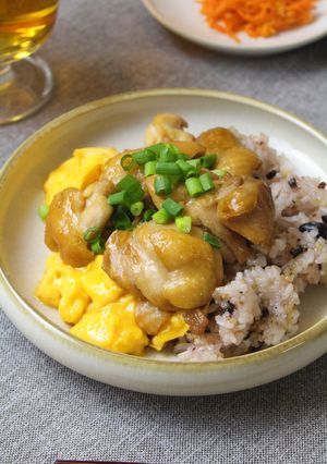 【ワンパン包丁なし ♪】てりたまチキン丼-レシピのメイン写真