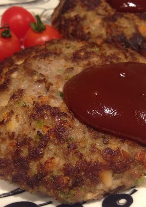 大豆と野菜たっぷりハンバーグ-レシピのメイン写真