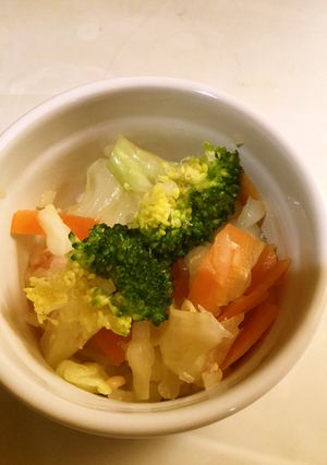 ゆで野菜と玉ねぎの塩麹サラダ-レシピのメイン写真