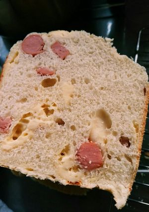 HB　ウインナーとチーズ食パン-レシピのメイン写真