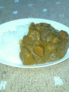 普通のカレー ですっ!出汁で煮込みます。-レシピのメイン写真