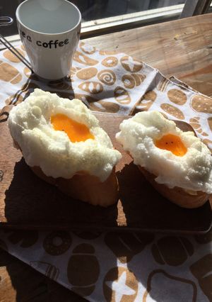 朝ごはんに！エッグクラウドトースト-レシピのメイン写真