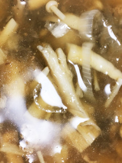 ゆで豚のゆで湯できのこスープ-レシピのメイン写真