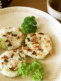 冷ご飯とジャガイモのおやき★長ネギちくわ-レシピのメイン写真