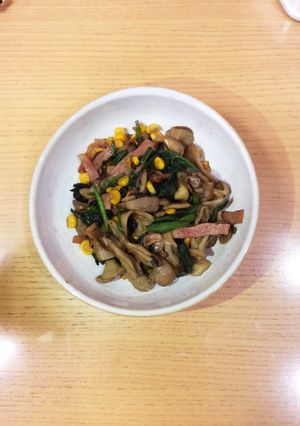 舞茸とほうれん草のバター醤油炒め-レシピのメイン写真