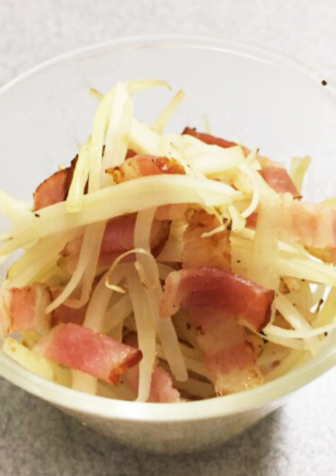 大根の皮とベーコンの炒め物-レシピのメイン写真