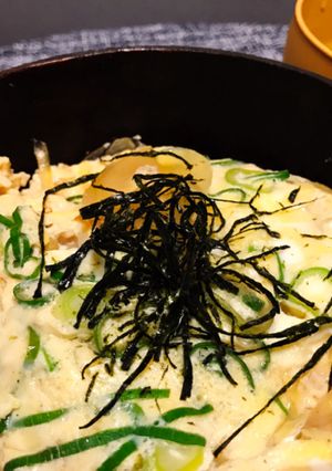 簡単♪フライパン一つでたまご丼（親子丼）-レシピのメイン写真
