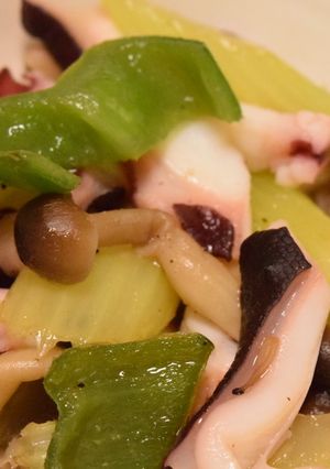 タコと香り野菜のガーリック炒め-レシピのメイン写真