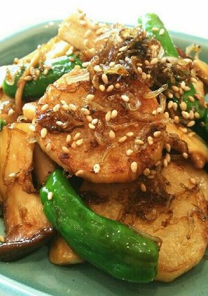 簡単♡焼き長いもとエリンギのじゃこ和え♡-レシピのメイン写真