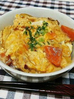肉じゃがリメイク♪卵とじ丼-レシピのメイン写真
