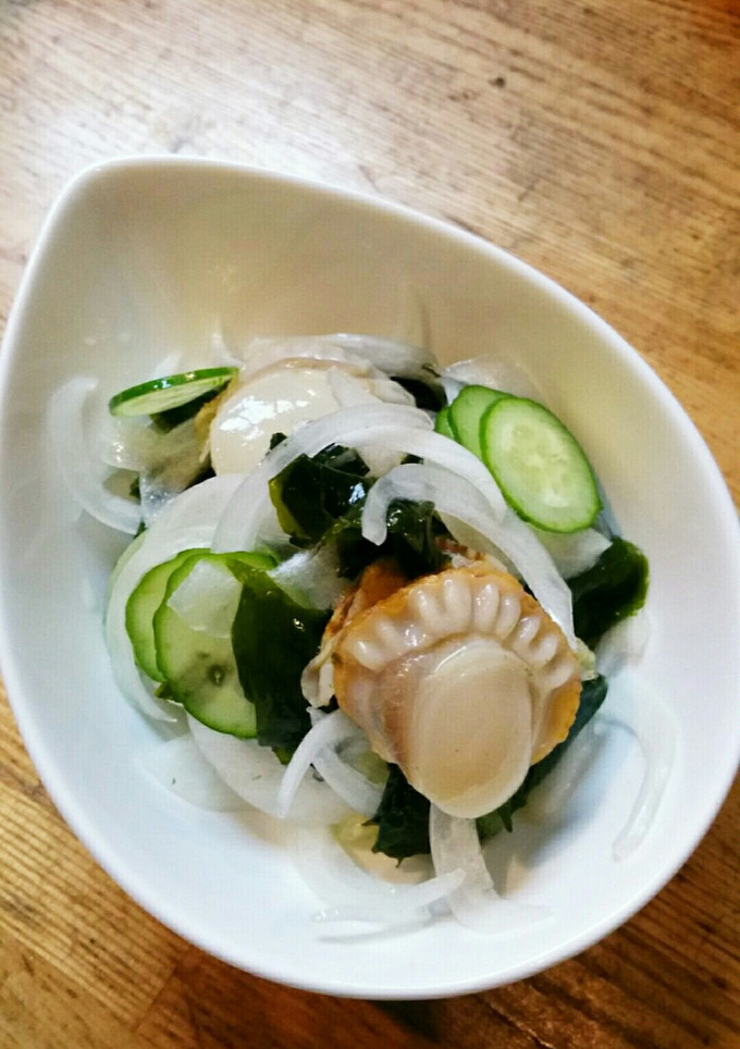 新玉ねぎとホタテのワカメの酢の物-レシピのメイン写真