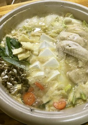 疲労回復、美肌効果抜群！とり野菜みそ鍋-レシピのメイン写真