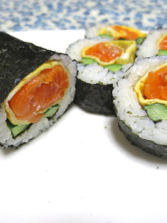 【節分】サーモンバラの恵方巻き♪-レシピのメイン写真