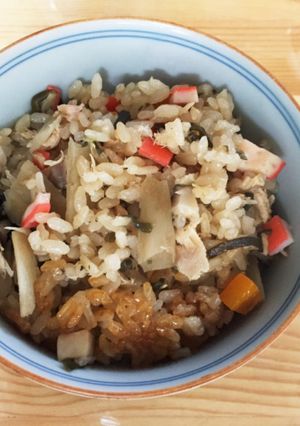 とても簡単炊き込みご飯♪-レシピのメイン写真