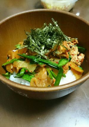 ピリ辛♪ちゃちゃっと♪キムタク丼-レシピのメイン写真