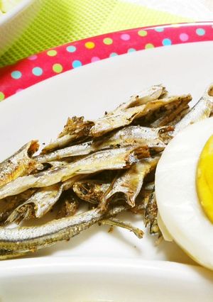ご飯にのせて＊いりこのカリカリごま炒め-レシピのメイン写真