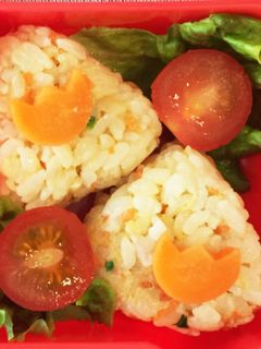 炒飯おにぎり-レシピのメイン写真
