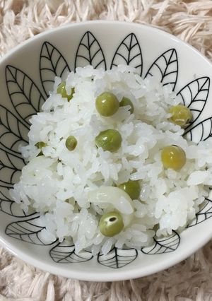 春の味覚❤︎一番美味しい豆ご飯-レシピのメイン写真