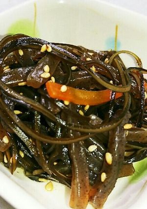 ＊刻み昆布と蒟蒻の炒め煮＊-レシピのメイン写真