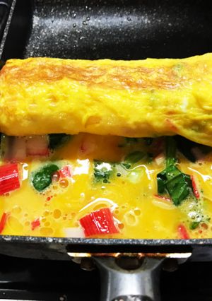 ブロッコリーの葉っぱで卵焼き♪-レシピのメイン写真