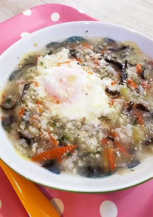 落とし卵の★野菜スープおじや★主婦ランチ-レシピのメイン写真
