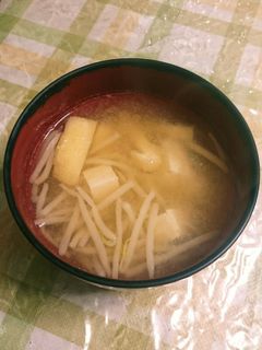 もやしと油揚げと豆腐の味噌汁☆-レシピのメイン写真
