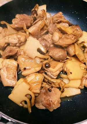 簡単！鶏の照り焼き☆たけのことしめじも～-レシピのメイン写真