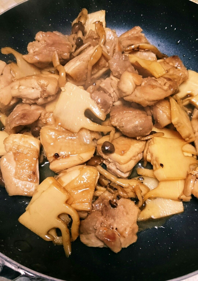 簡単！鶏の照り焼き☆たけのことしめじも～-レシピのメイン写真