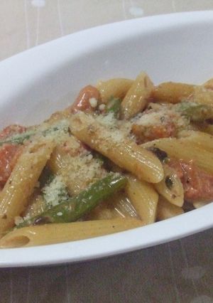 黒にんにくのコクまろトマトクリームパスタ-レシピのメイン写真