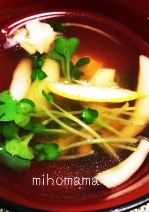 簡単一手間で料亭のお吸い物☆鶏肉しめじ-レシピのメイン写真