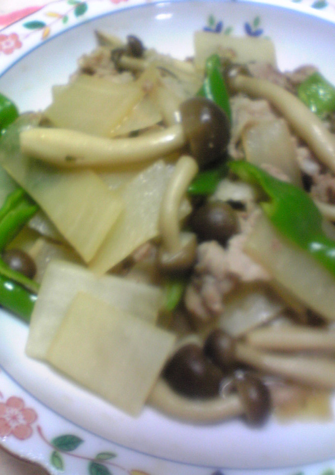 大根としめじの炒め物-レシピのメイン写真