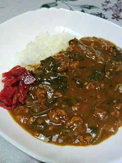 簡単 ほうれん草と豚挽き肉のカレー♪-レシピのメイン写真