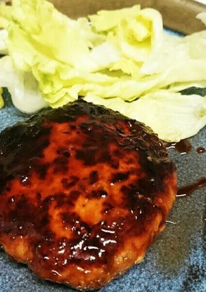 ふっくら鶏肉チーズイン照り焼きハンバーグ-レシピのメイン写真