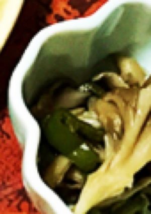 レンチンで簡単！舞茸とピーマンの生姜煮-レシピのメイン写真