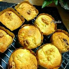 รูปของ 簡単サクふわ♡りんごとクルミのケーキ