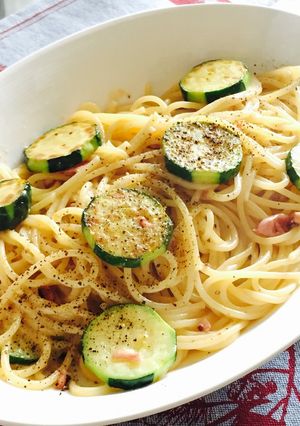 簡単！塩辛とズッキーニのクリームパスタ-レシピのメイン写真