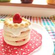 一歳 食パンで簡単お誕生日ケーキ♡