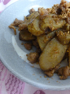 ごぼうと豚ひき肉の炒め物♪-レシピのメイン写真