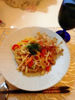 彩り豊かで簡単☆お野菜たっぷり焼うどん-レシピのメイン写真