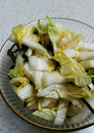 簡単・白菜と塩昆布のサラダ-レシピのメイン写真