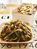 具だくさんのひじきの煮物