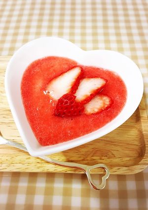 ふんわぁ〜り♡苺のムース-レシピのメイン写真