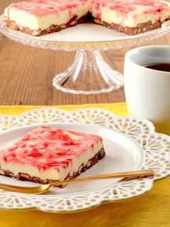 いちごのマーブルレアチーズケーキ-レシピのメイン写真