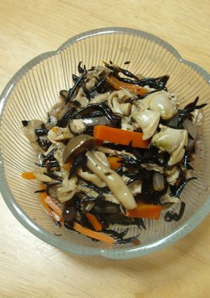 ひじき煮物withあさり-レシピのメイン写真