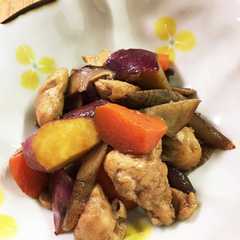 รูปของ 鶏肉とさつまいもの筑前煮◆冷凍保存OK