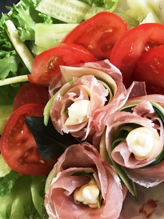 生ハムの薔薇サラダ-レシピのメイン写真